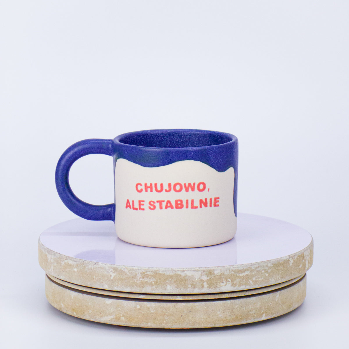 kubek chujowo ale stabilnie