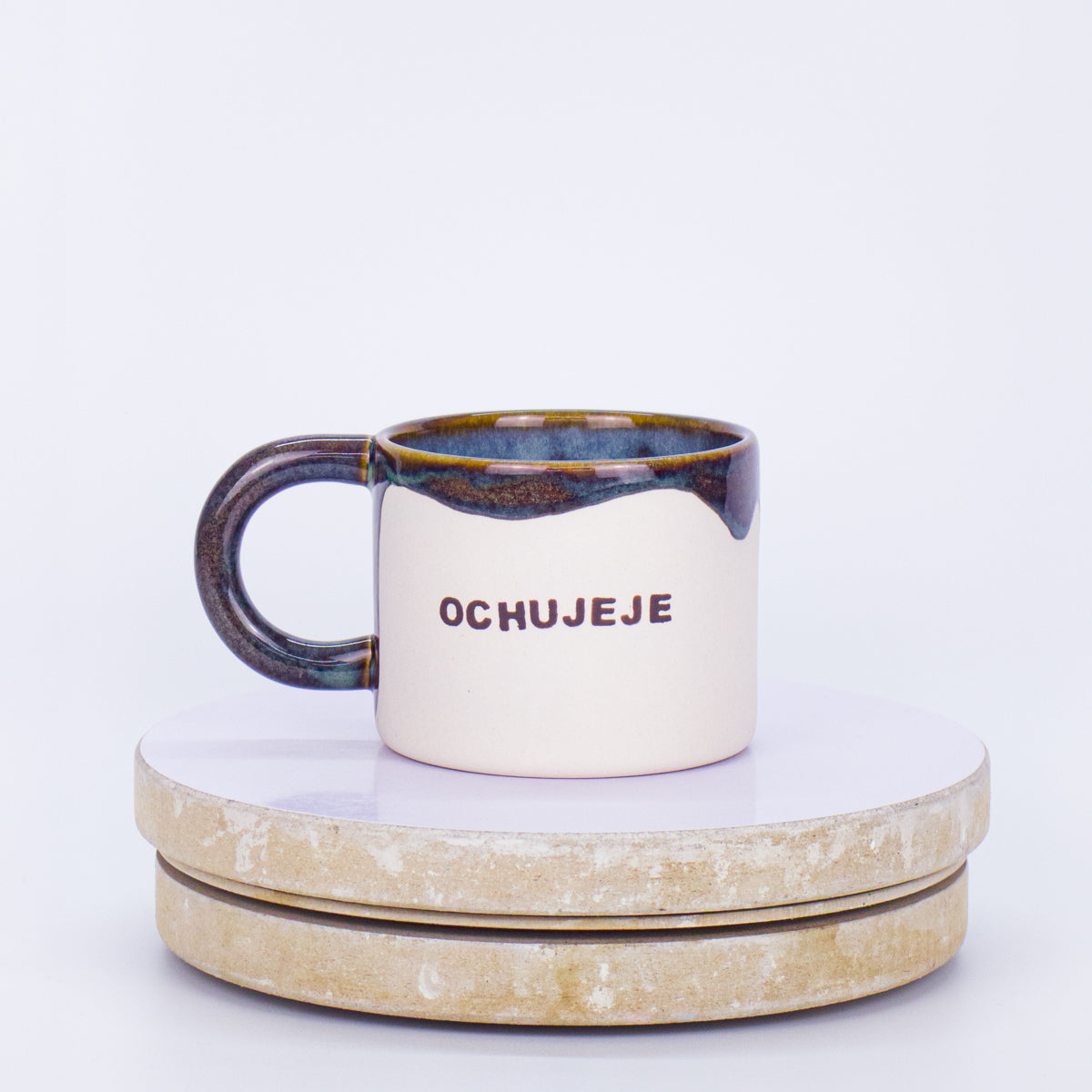 kubek ochujeje