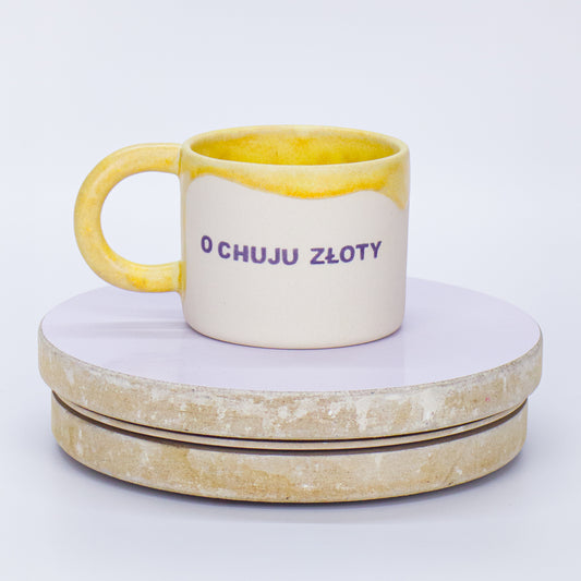 kubek o chuju złoty