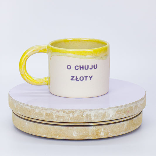 kubek o chuju złoty