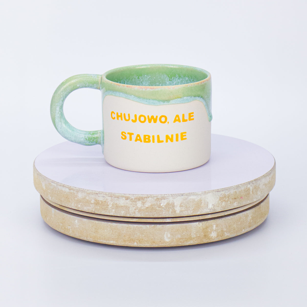 kubek chujowo ale stabilnie